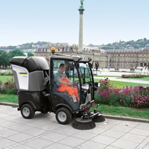 Varredeira Kärcher MC 50 ADV à Diesel: Linha Especial para Limpeza Municipal e Industrial